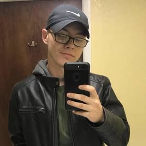 Meet your Posher, Justin